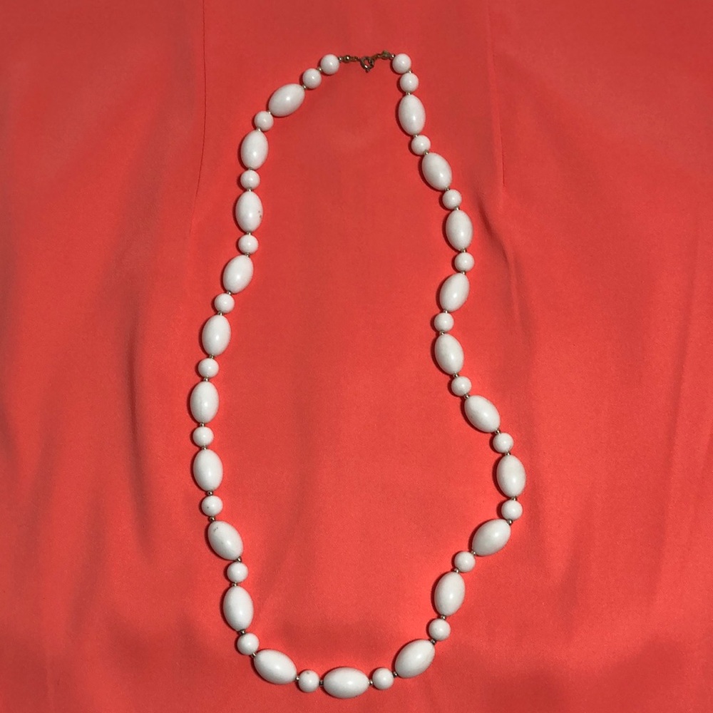 Elegant 29 1/2” Quality White with Gold-toned Accents Beaded Necklace